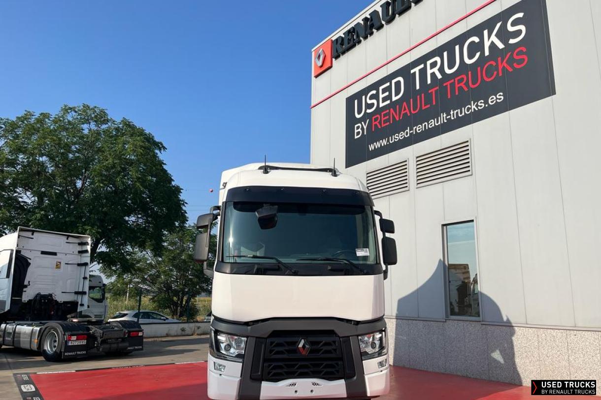 Renault Trucks T
                                            520