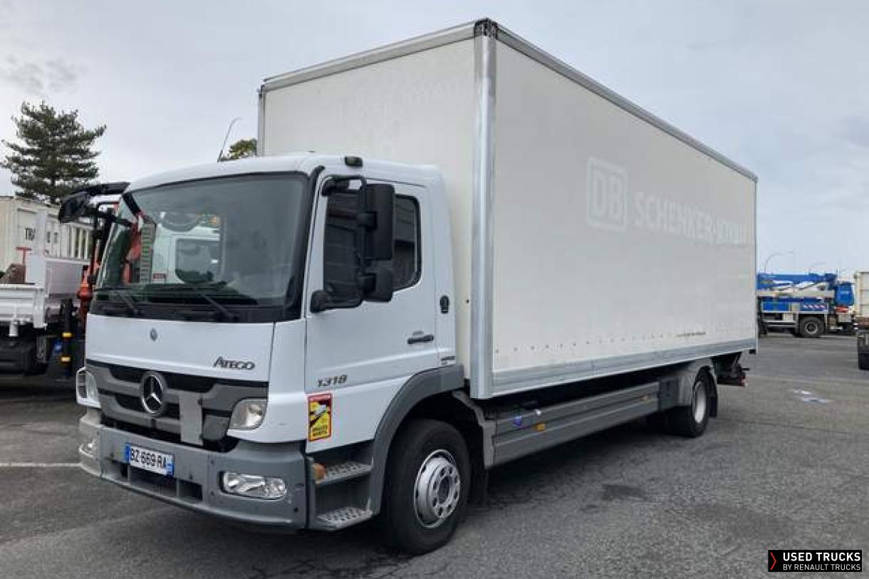 Mercedes-Benz Atego 180