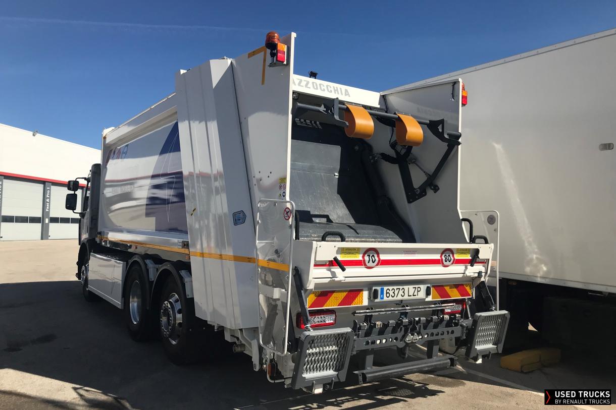 Renault Trucks D Wide 