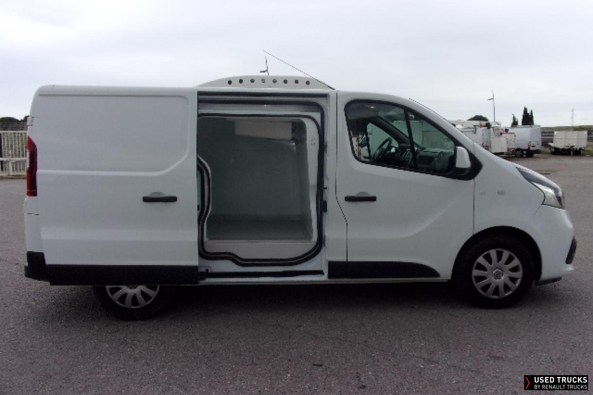 Renault Trucks Trafic 