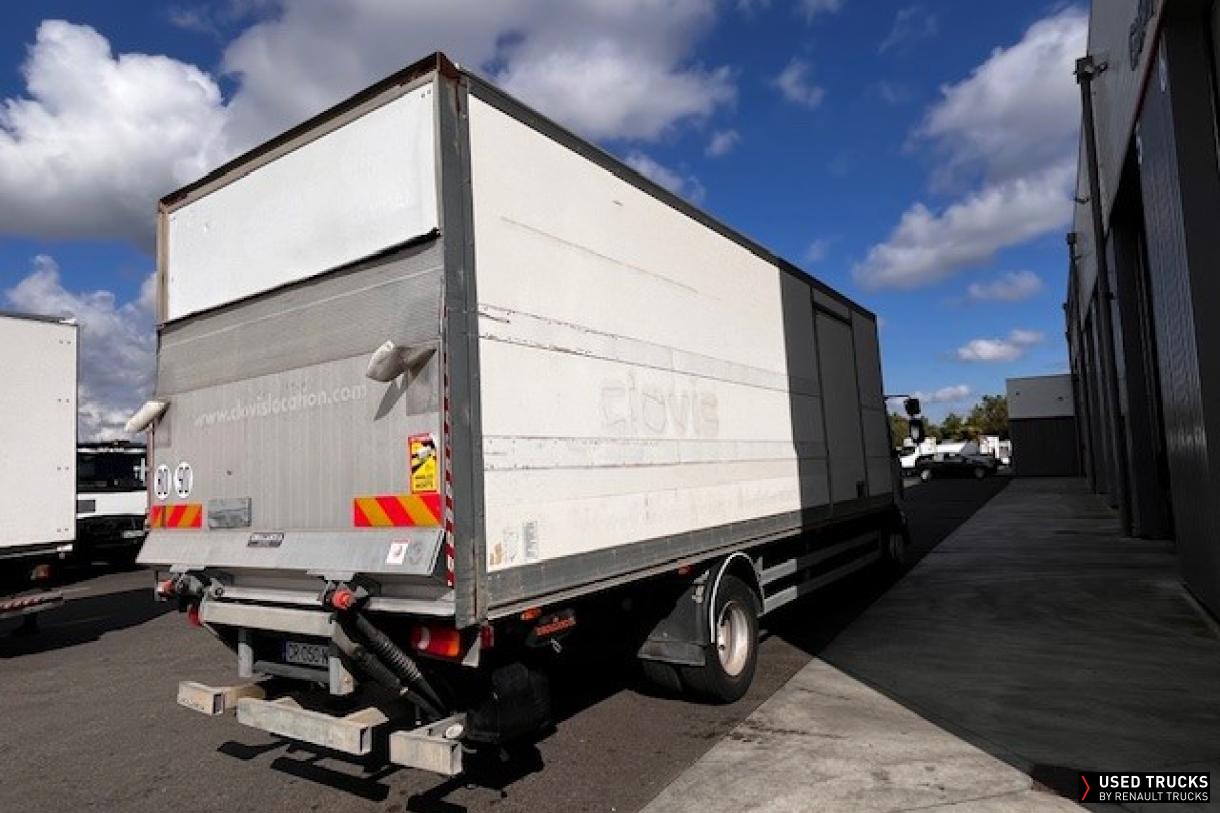 Renault Trucks Midlum 220