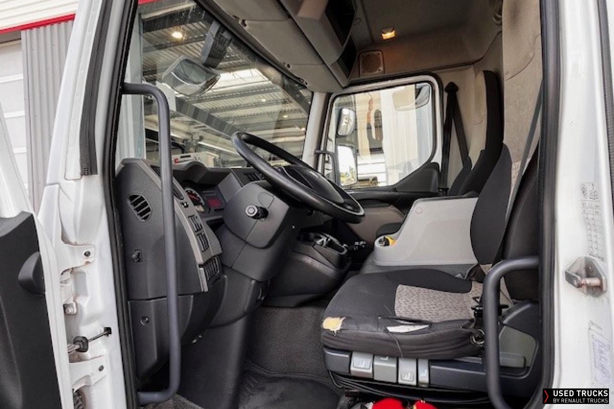 Renault Trucks Midlum 220