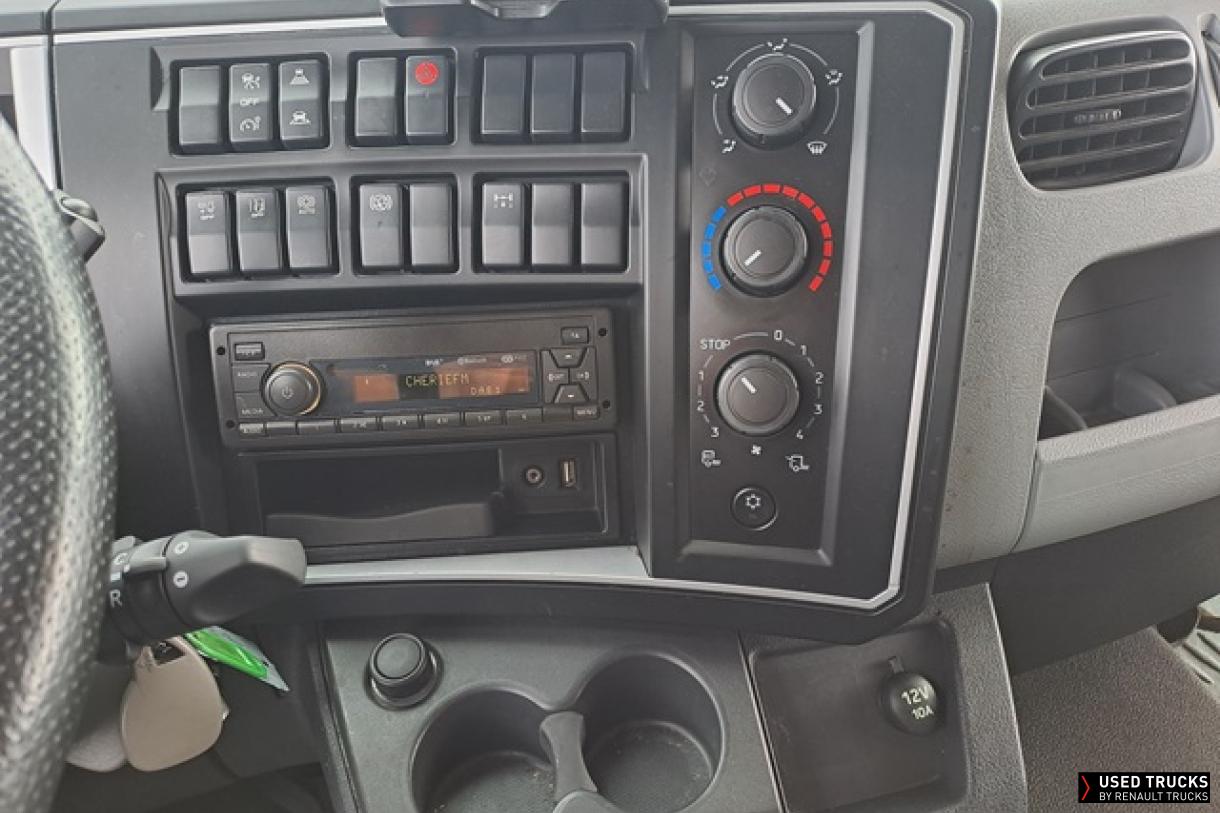 Renault Trucks D 240