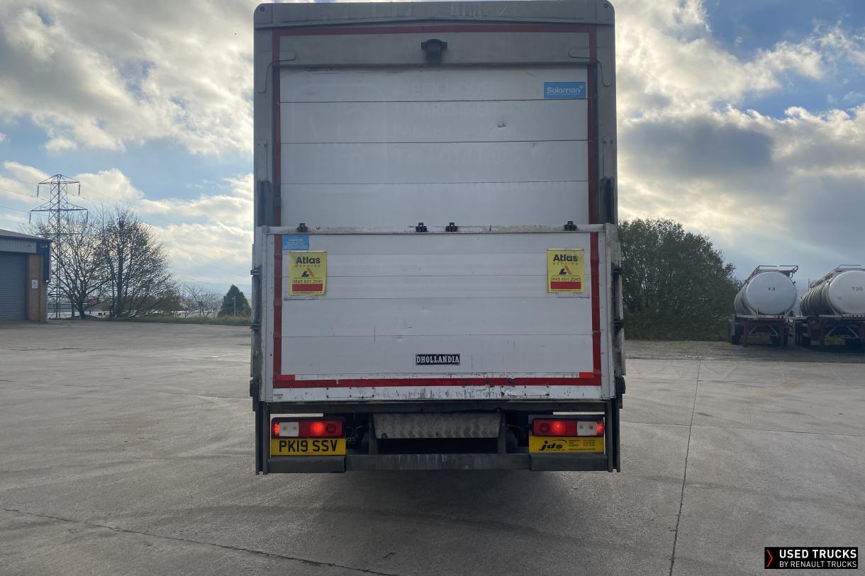 Renault Trucks D Wide 320