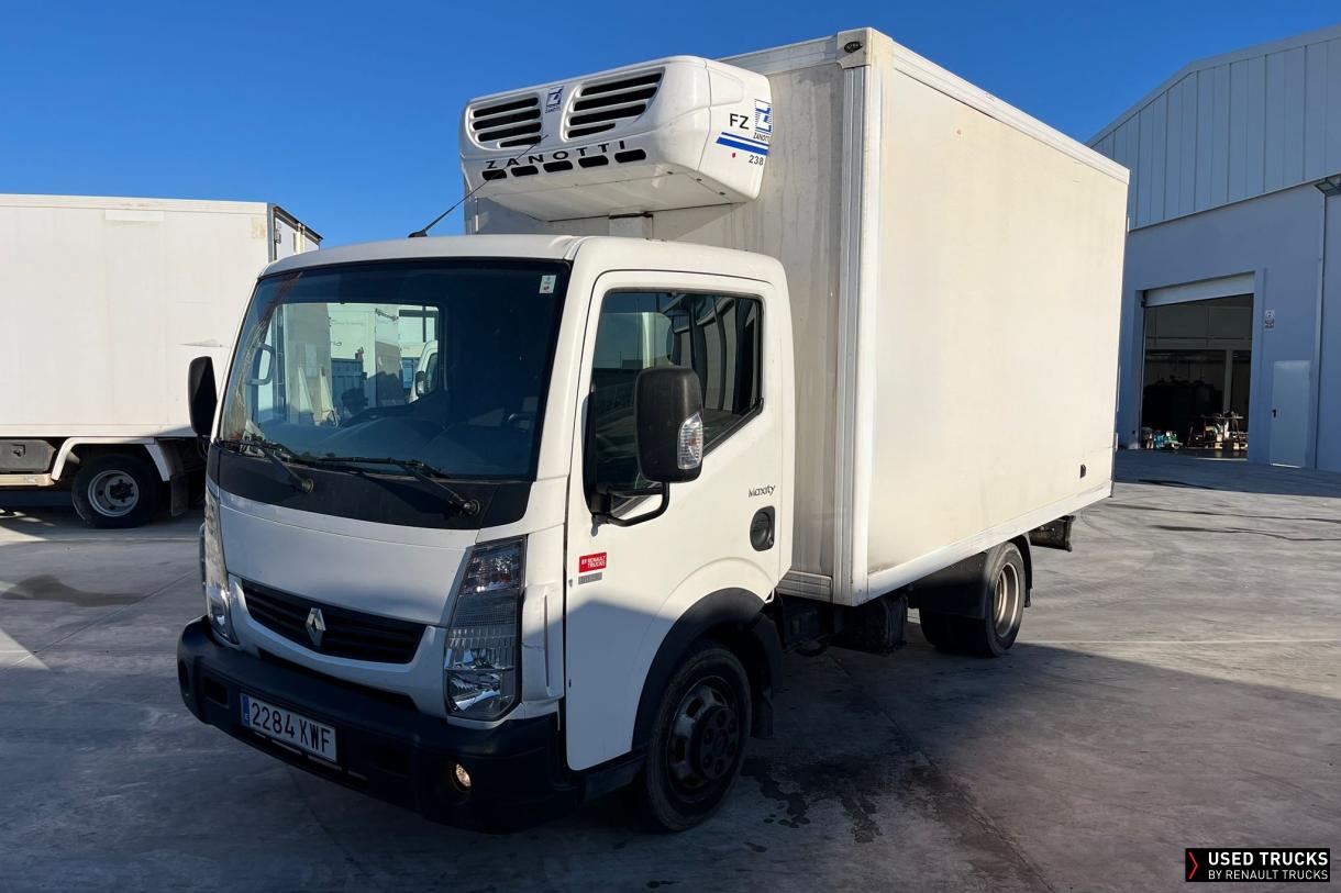 Renault Trucks Maxity 130