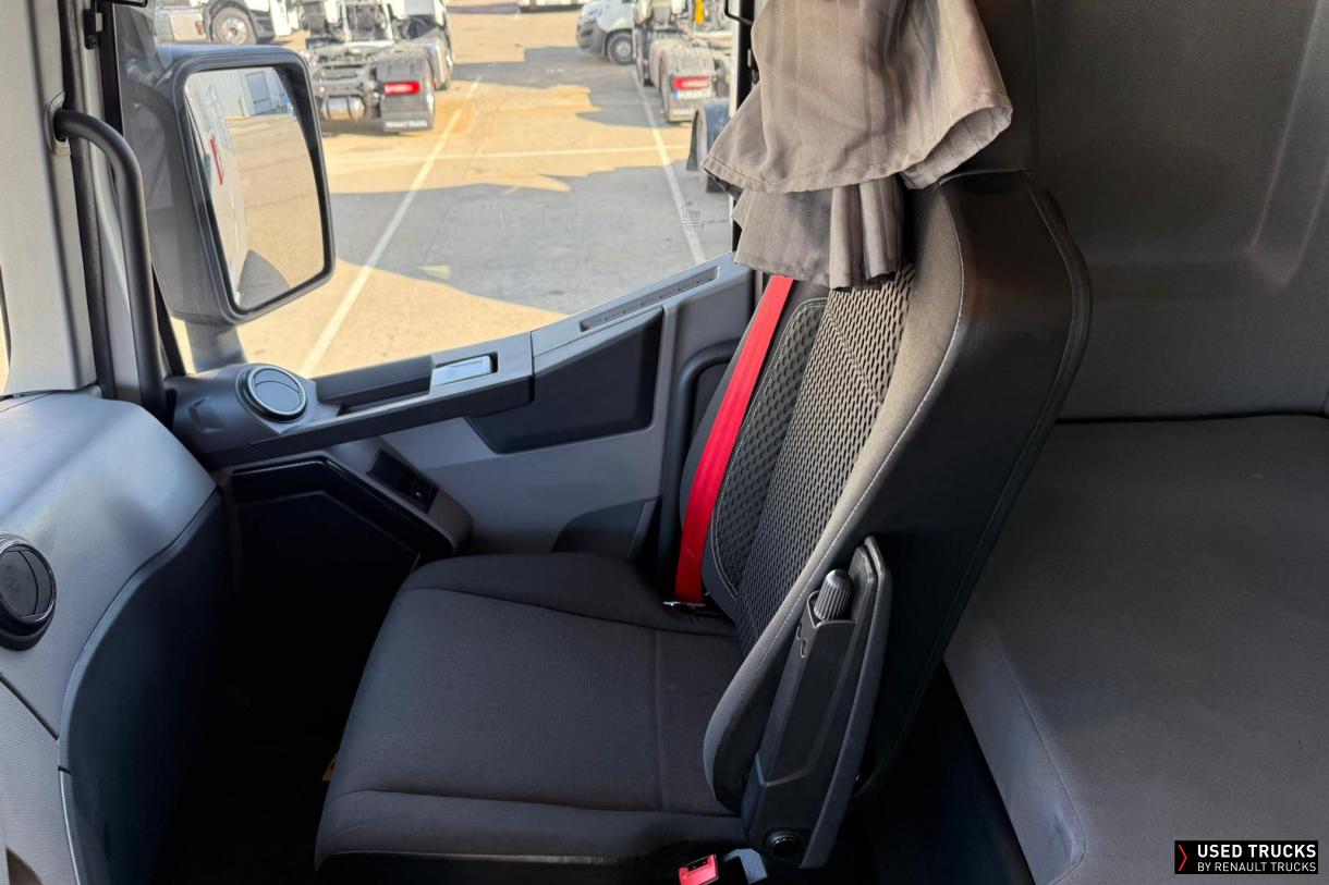 Renault Trucks T High 520