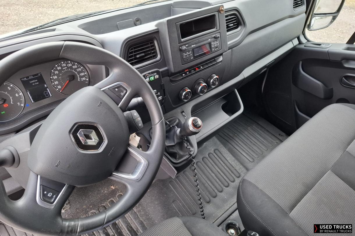 Renault Trucks Master 145