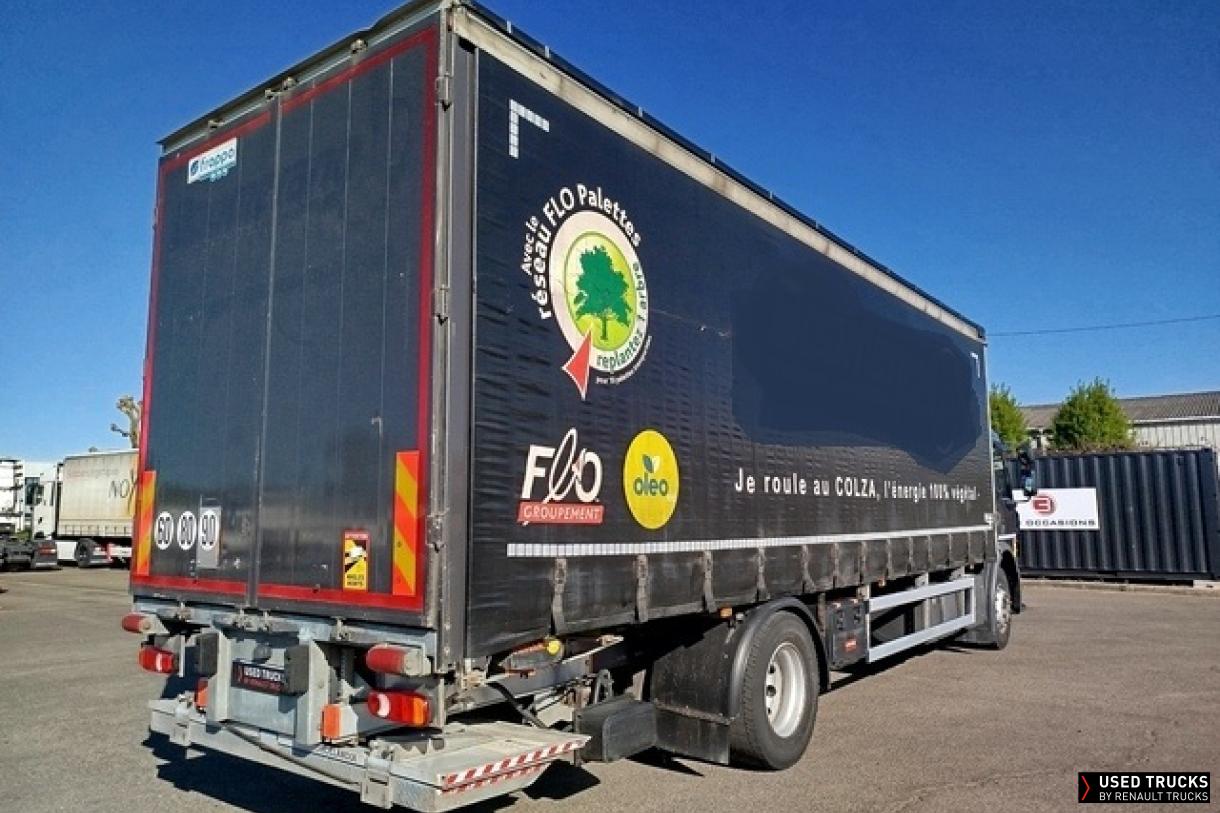 Renault Trucks D Wide 320