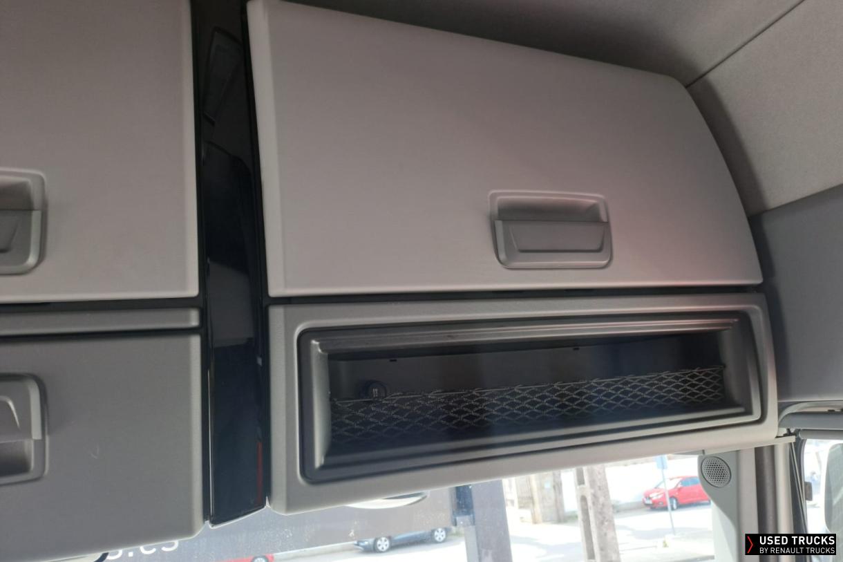 Renault Trucks T High 520