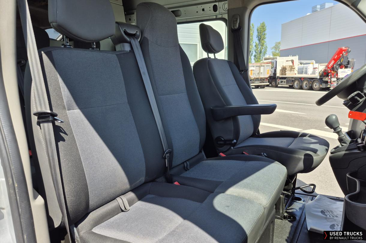 Renault Trucks Master 145