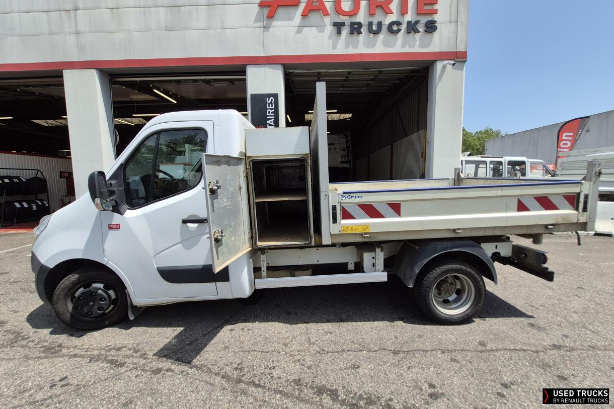 Renault Trucks Master 145