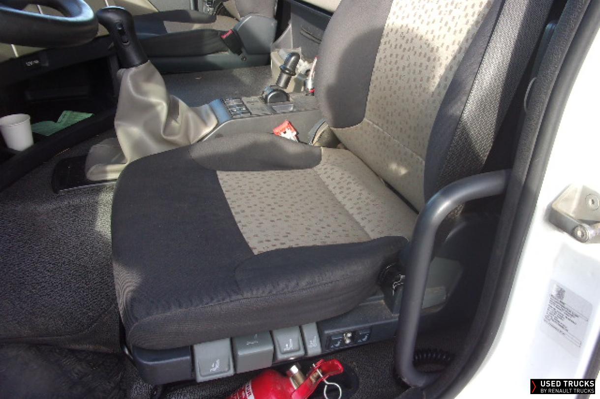 Renault Trucks Premium 460