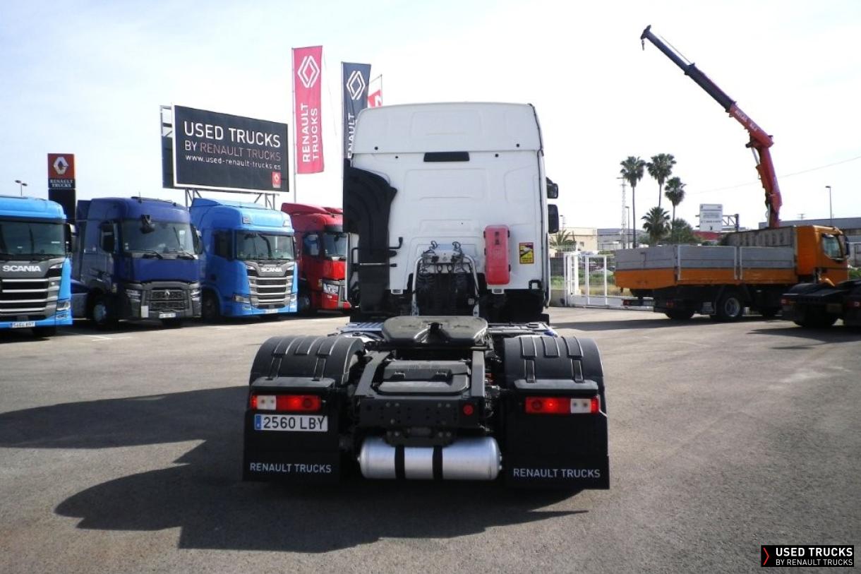 Renault Trucks T 480