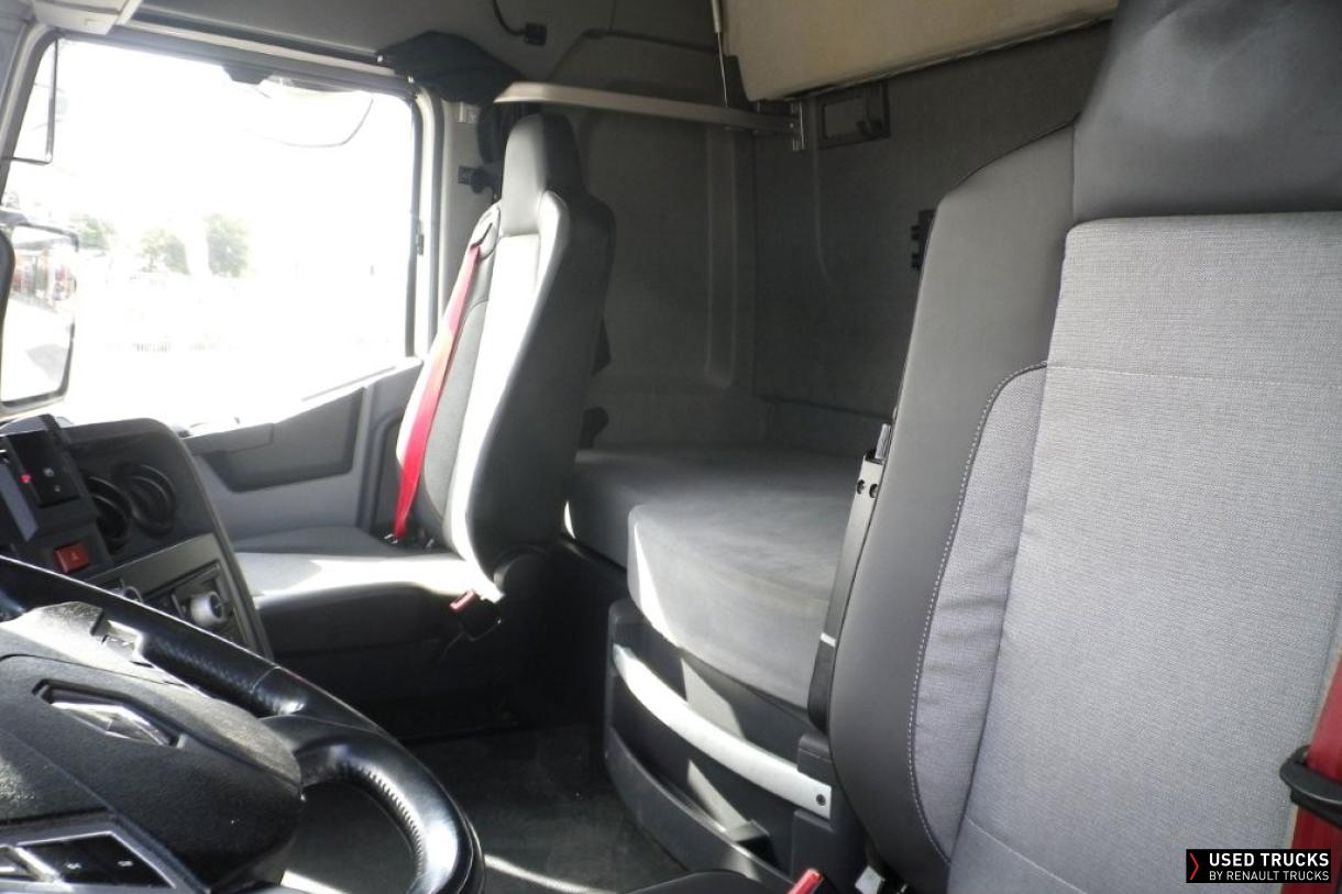 Renault Trucks T 480