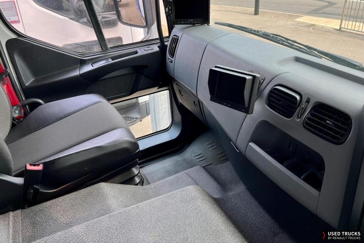 Renault Trucks D Wide 280