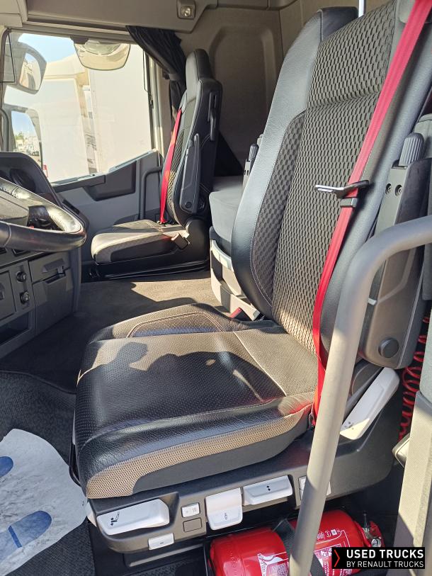 Renault Trucks T 380