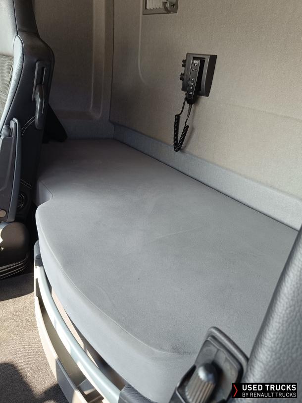 Renault Trucks T 380