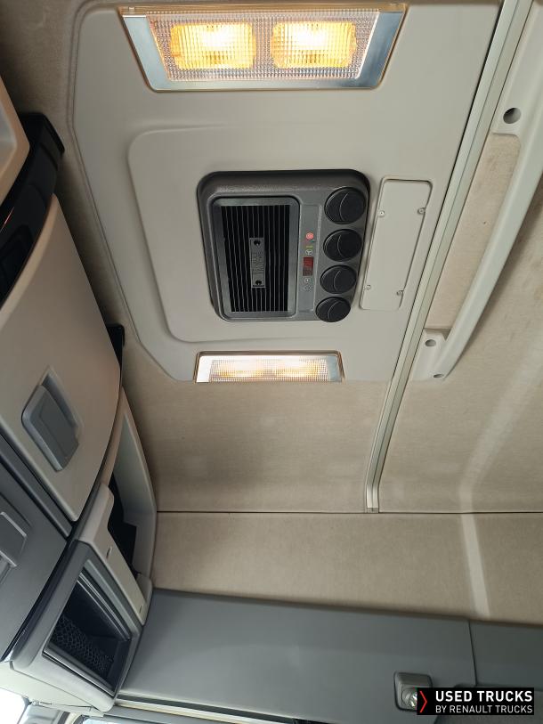 Renault Trucks T 380