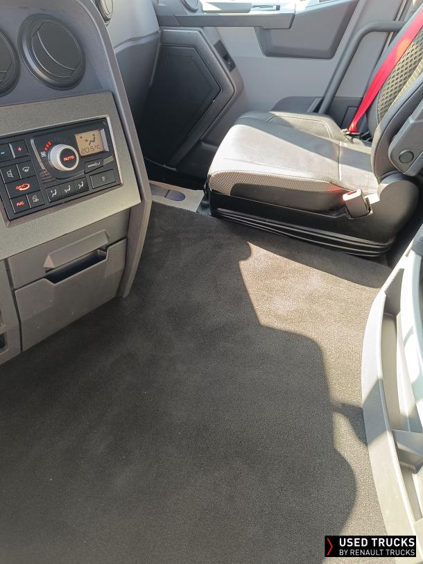 Renault Trucks T 380