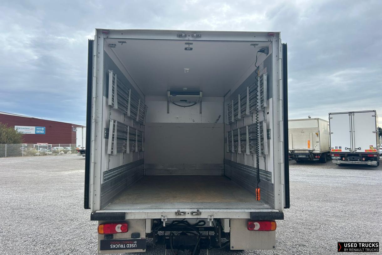 Renault Trucks Master 130