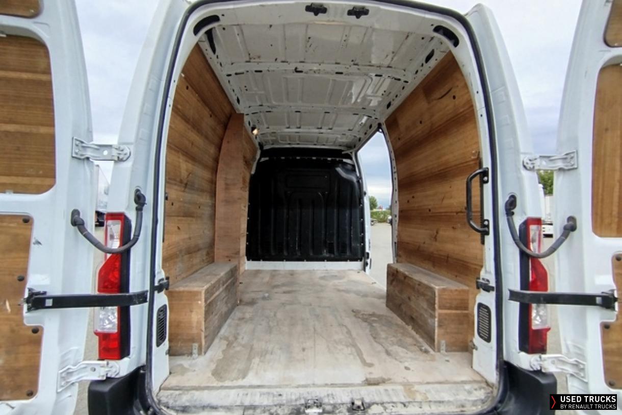 Renault Master 135