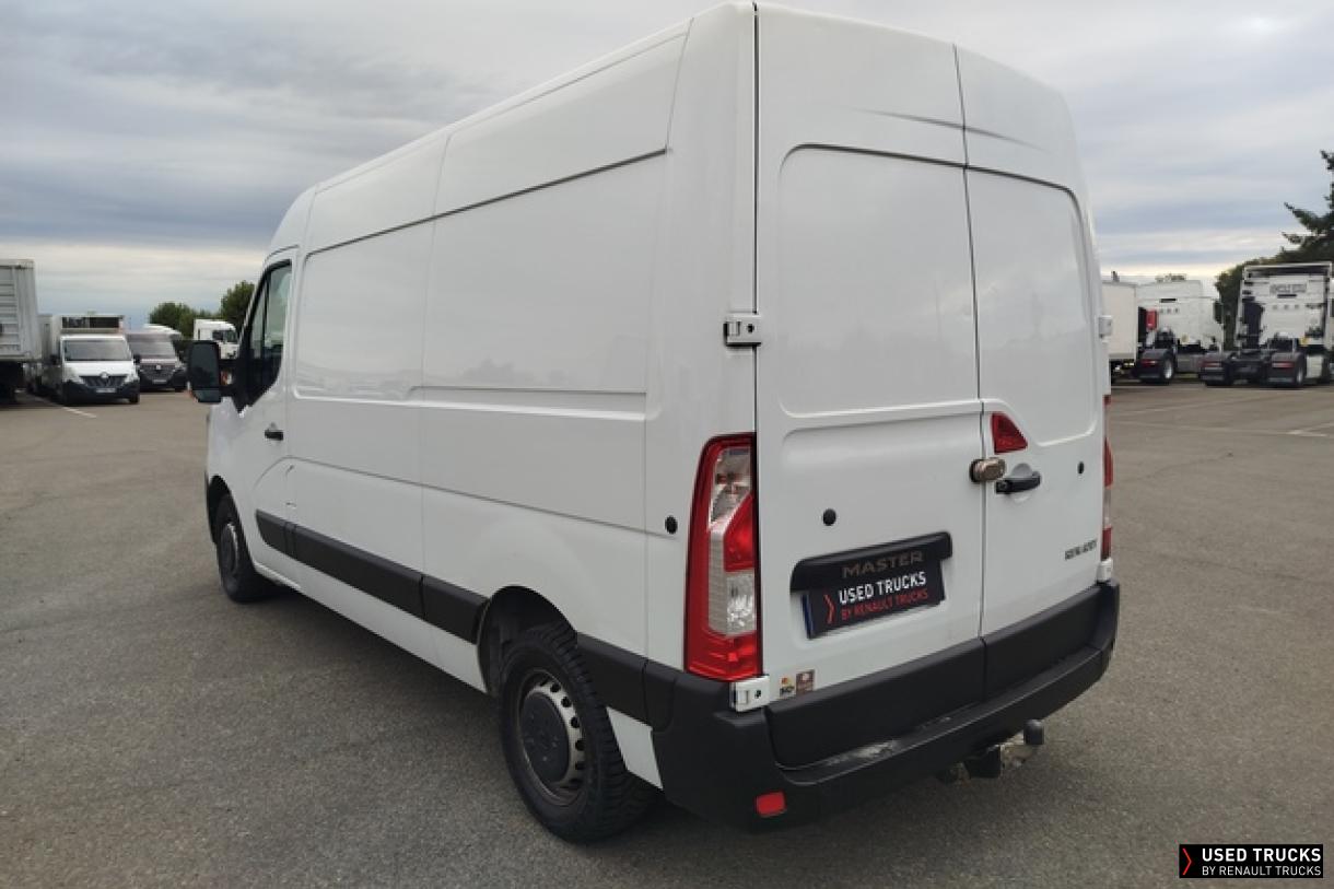 Renault Master 135