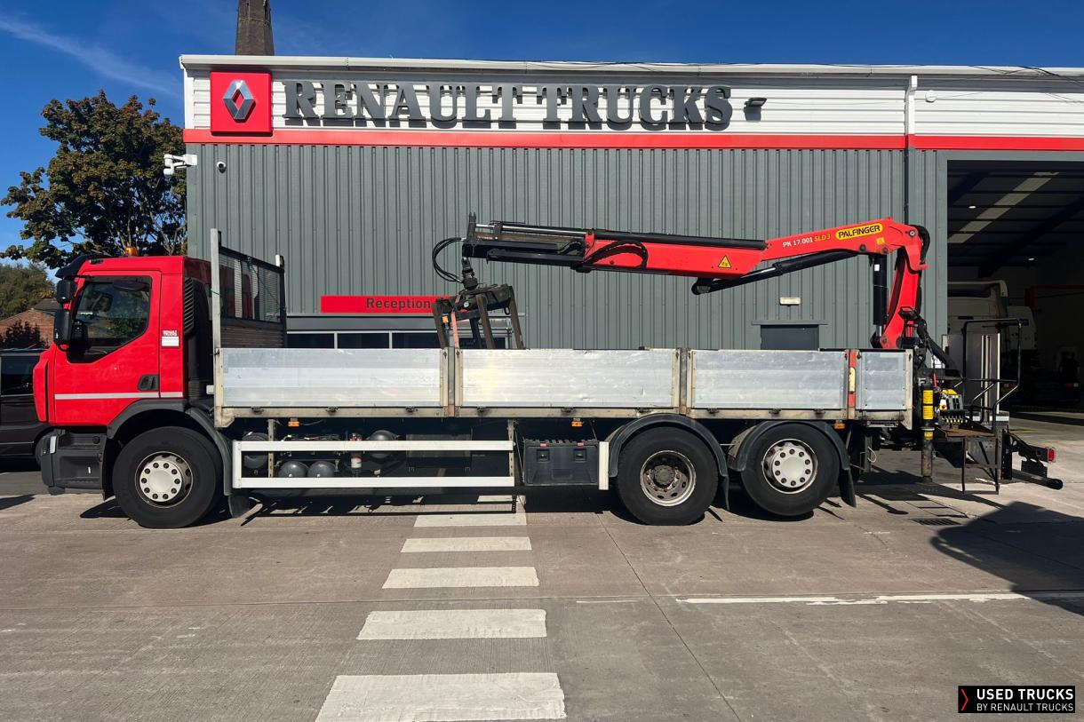 Renault Trucks D Wide 320