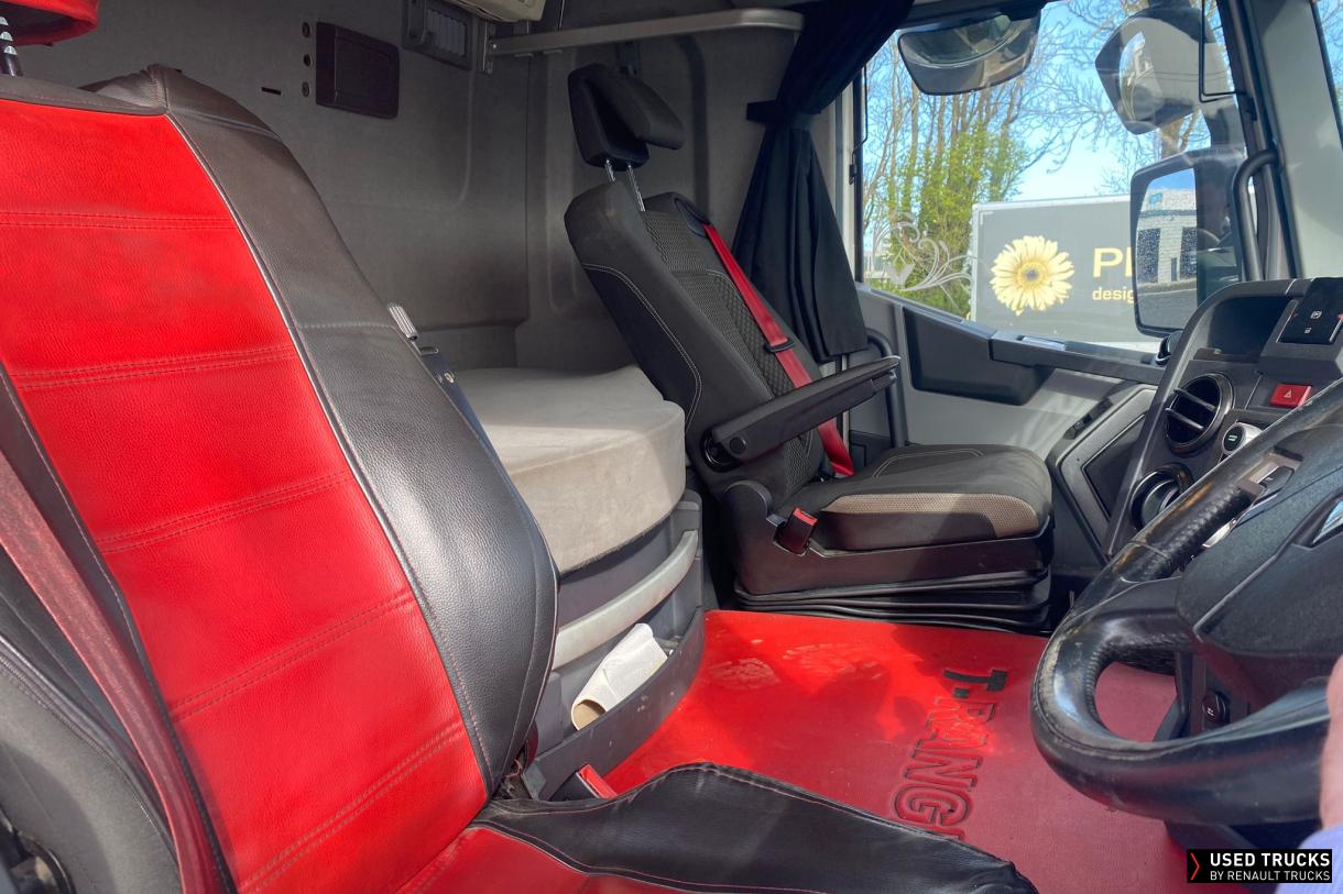 Renault Trucks T 440