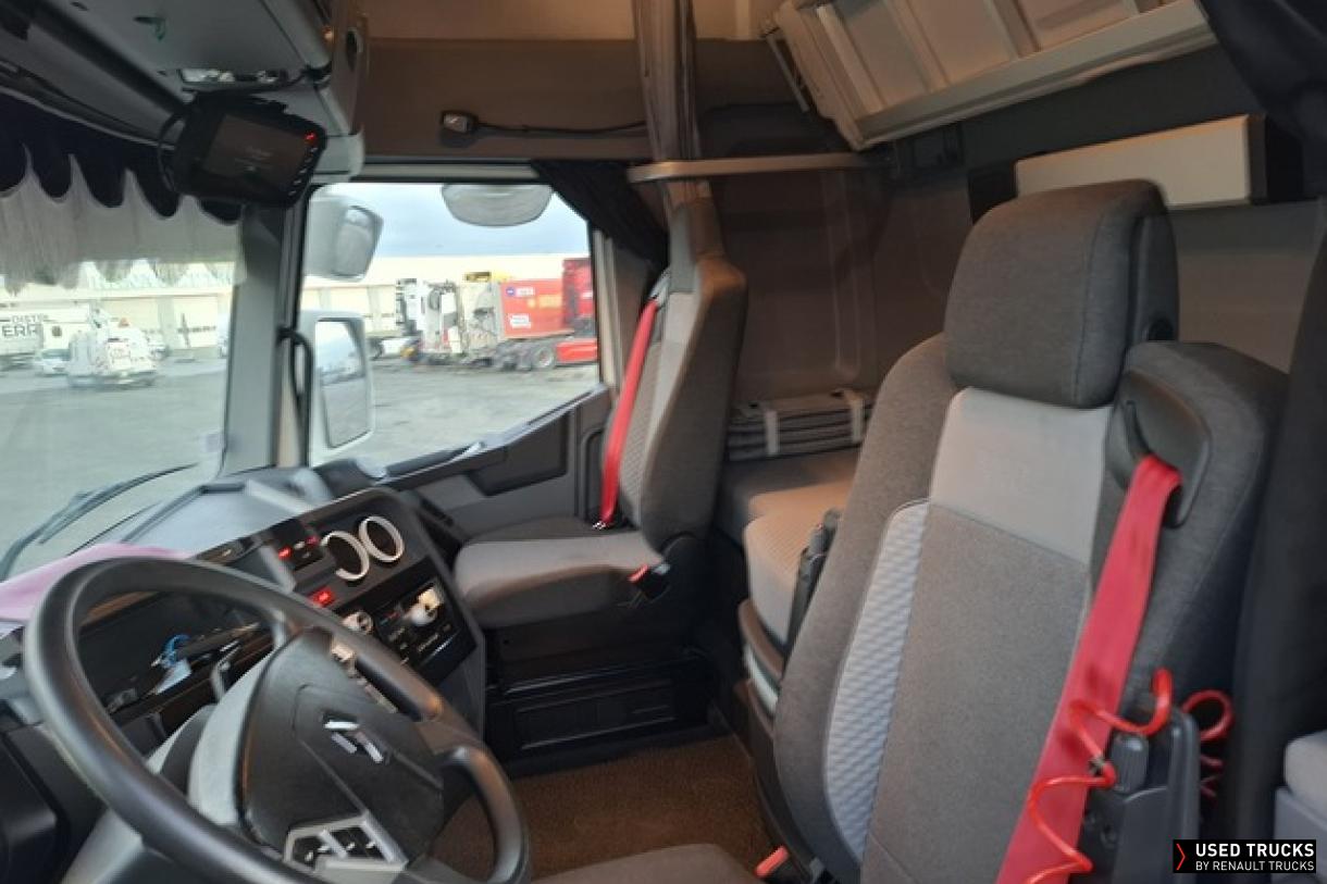Renault Trucks T High 520