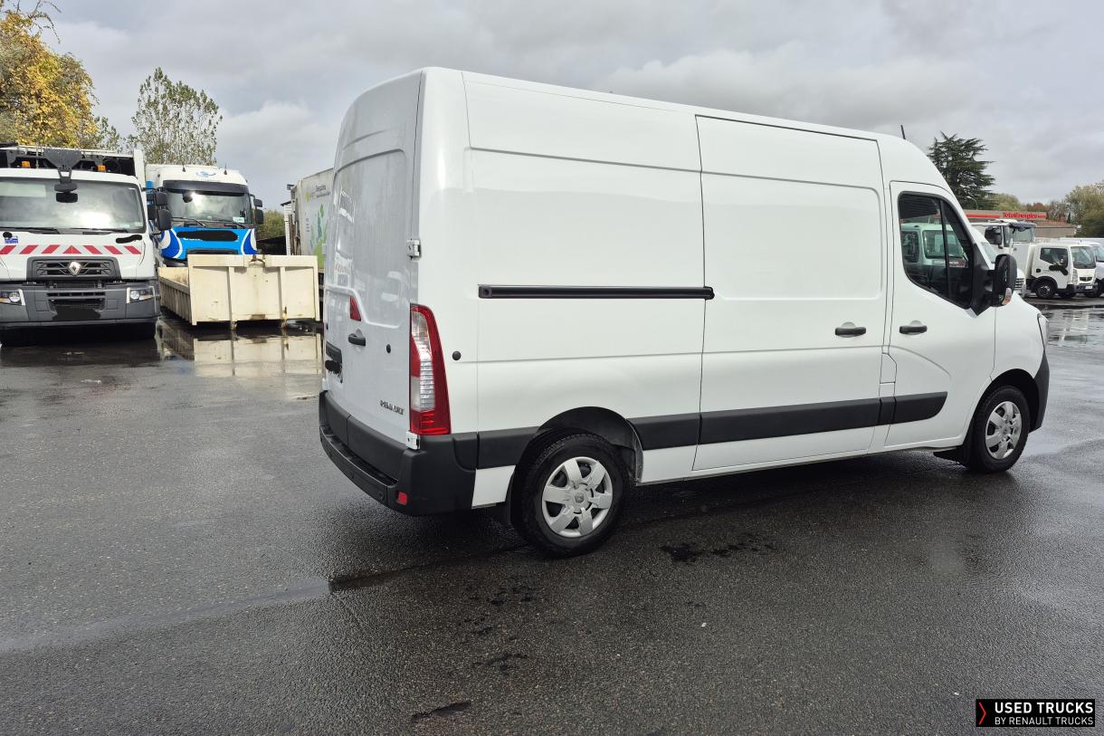 Renault Trucks Master 135