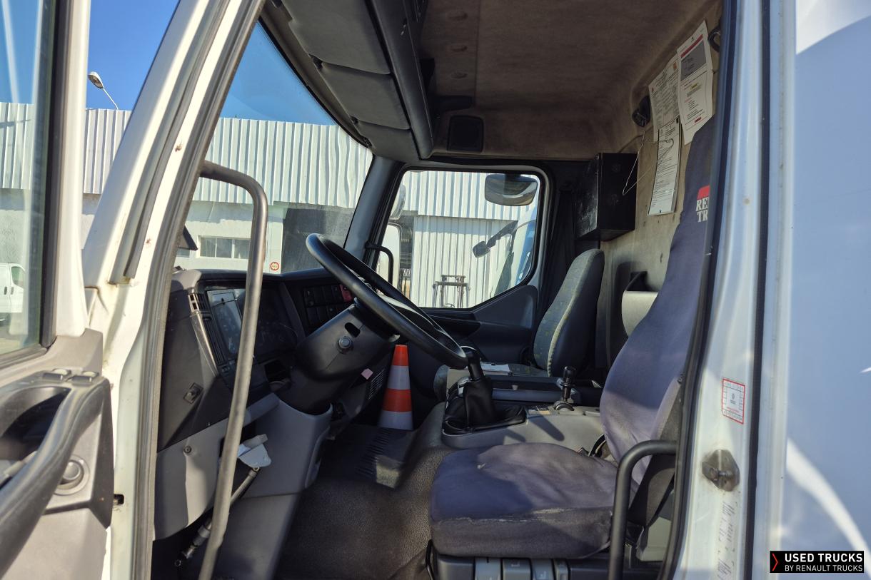 Renault Trucks Midlum 210