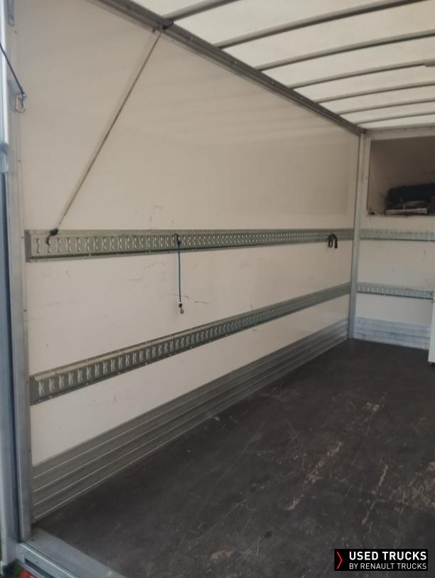 Renault Trucks Master 145