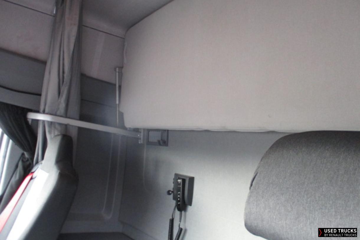 Renault Trucks T 480