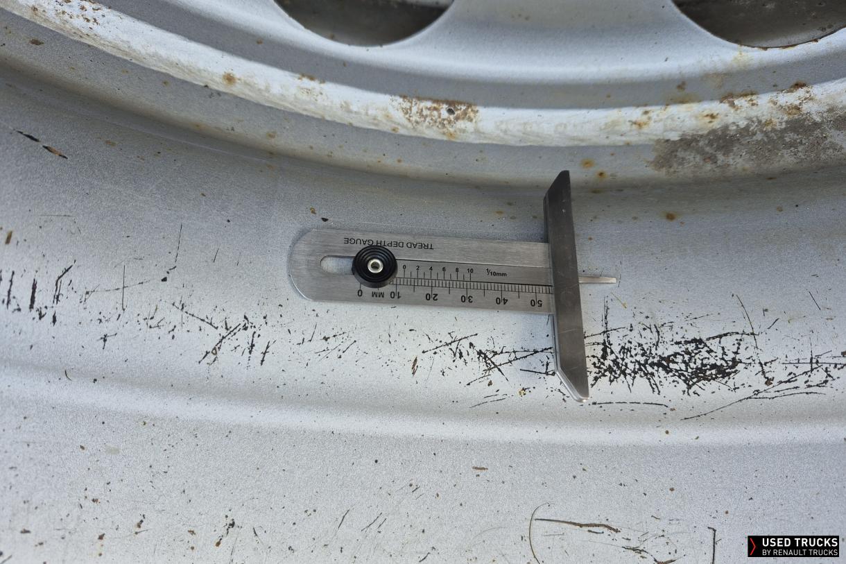 Renault Trucks C 320