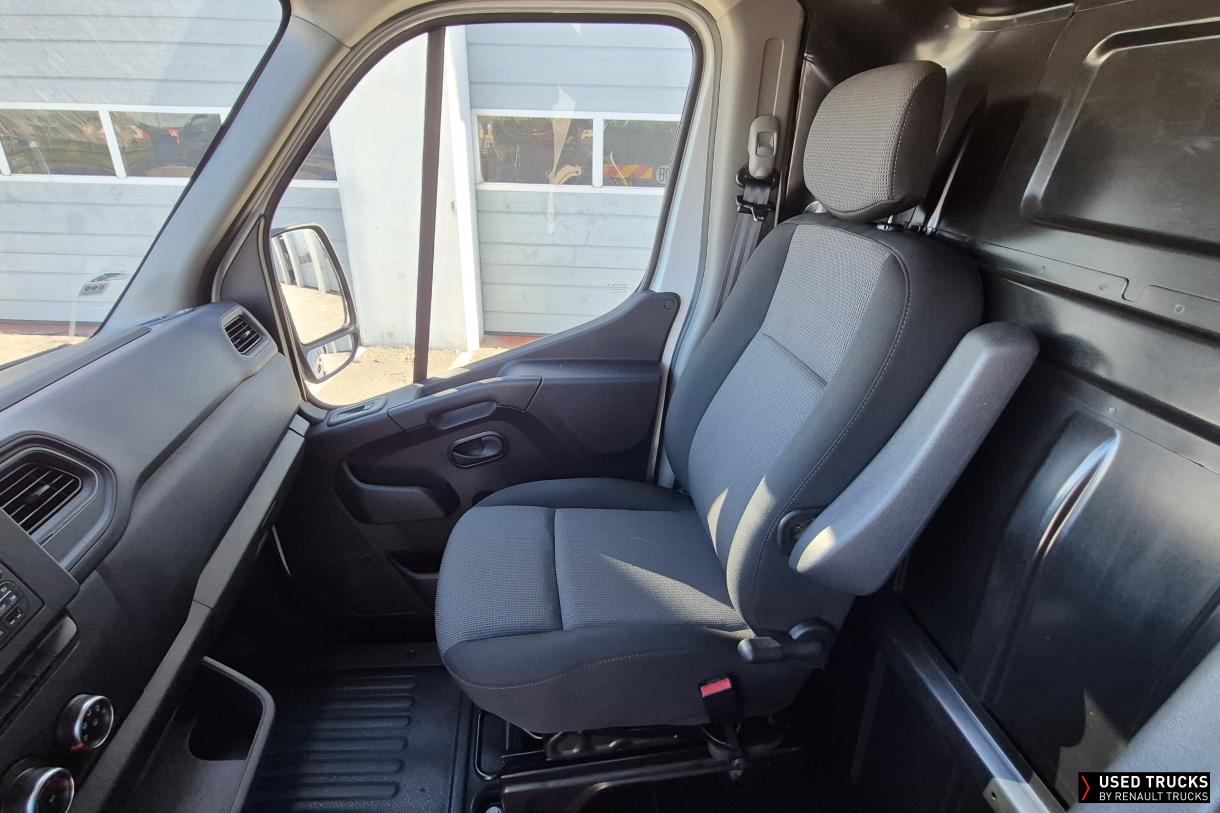 Renault Trucks Master 145