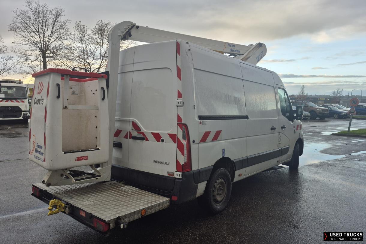Renault Trucks Master 145