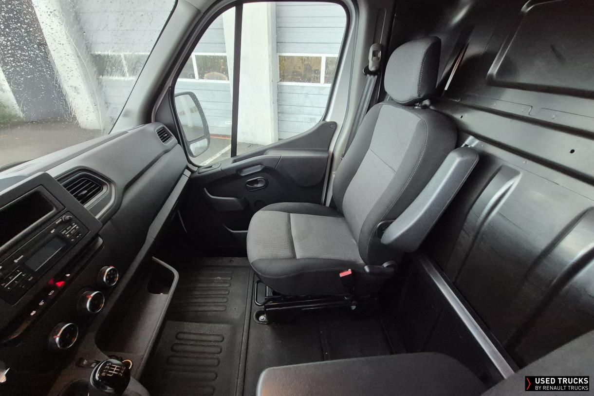 Renault Trucks Master 145