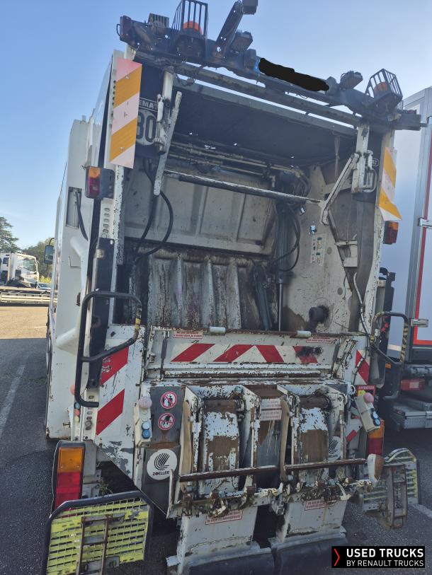 Renault Trucks Premium 180