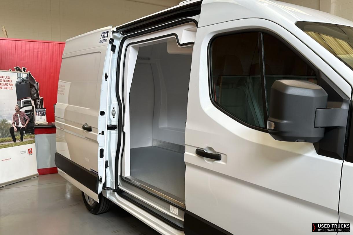 Renault Trucks Master 150