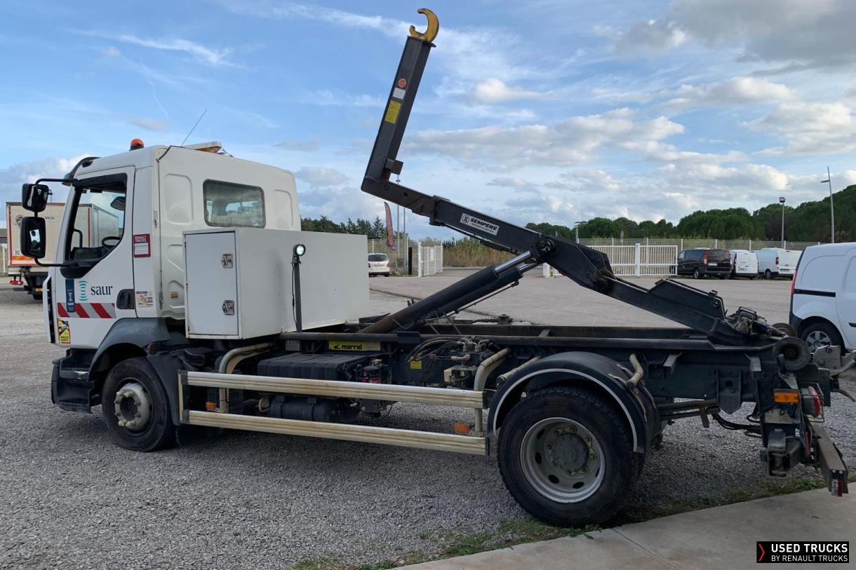 Renault Trucks D 240