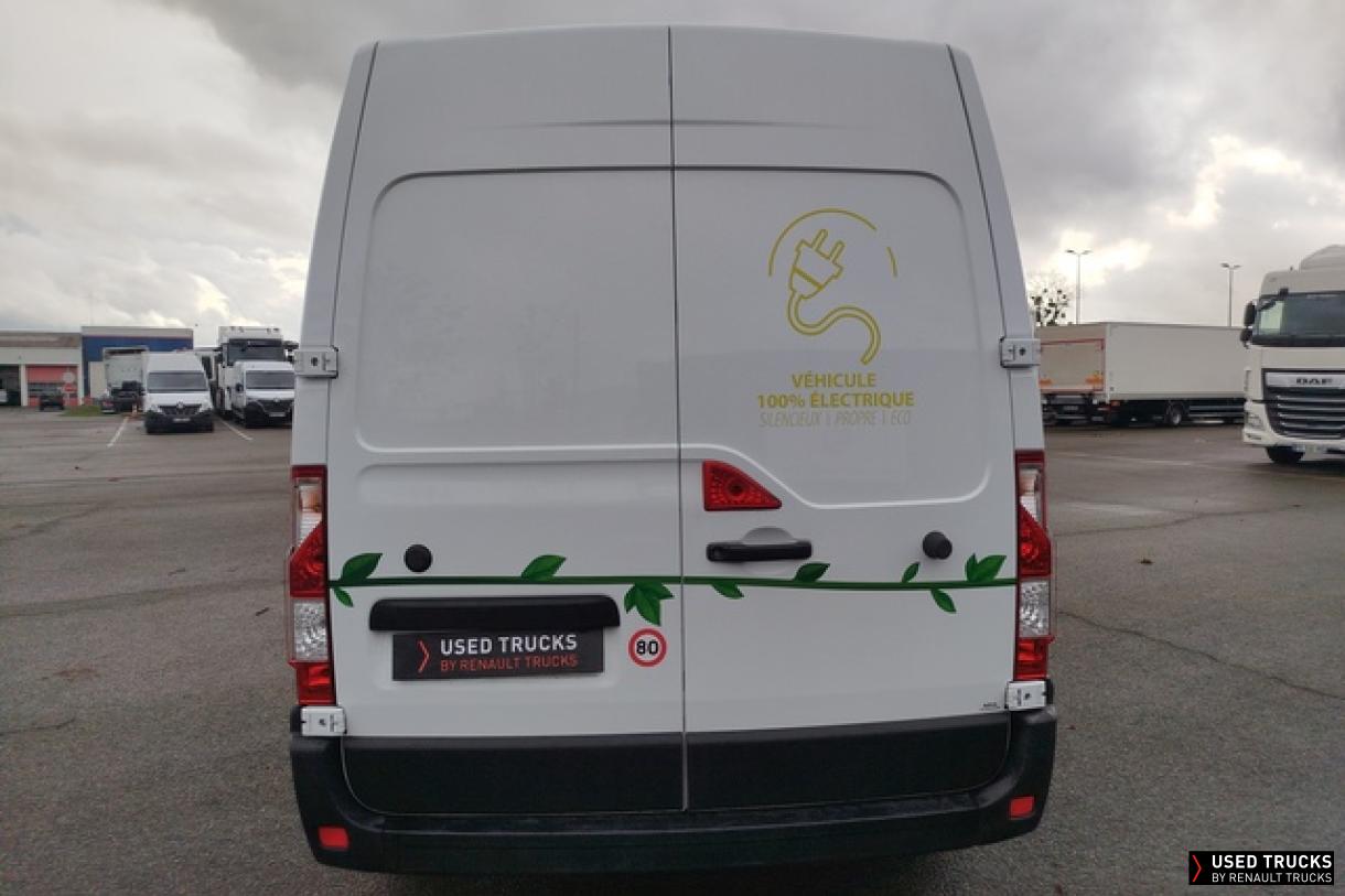 Renault Trucks Master 76