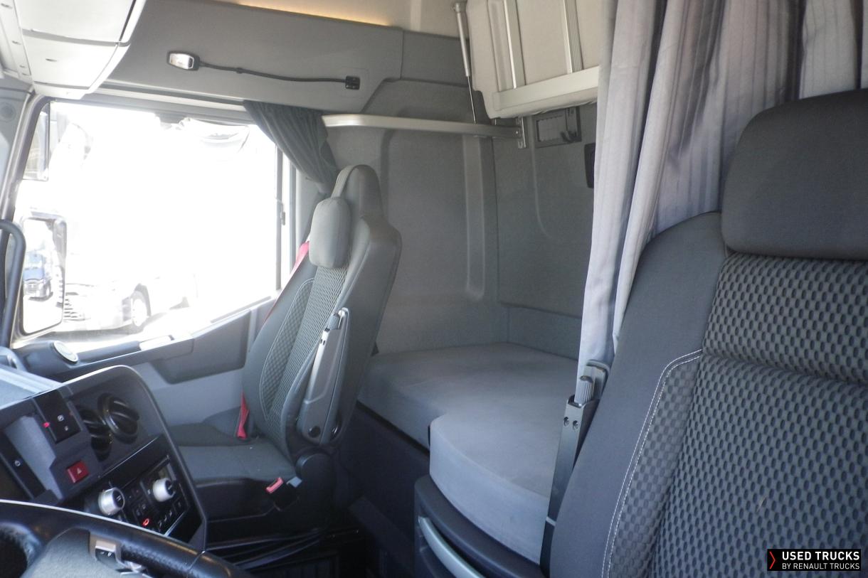 Renault Trucks T High 520