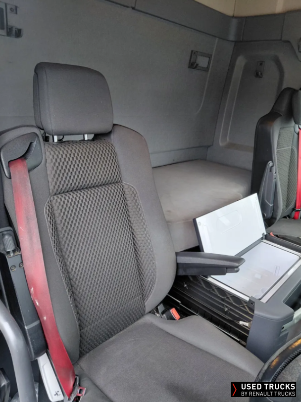 Renault Trucks T 460