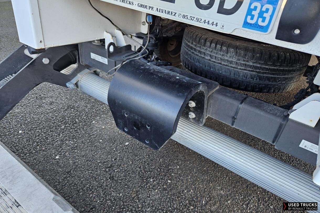 Renault Trucks Master 145
