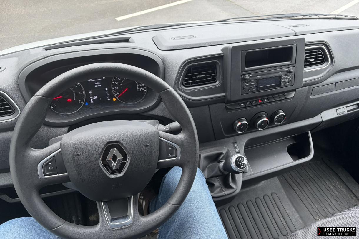 Renault Trucks Master 145