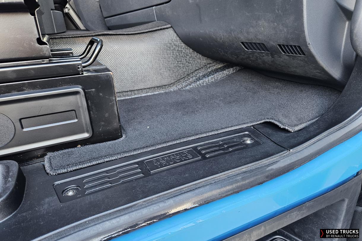 Renault Trucks T 440