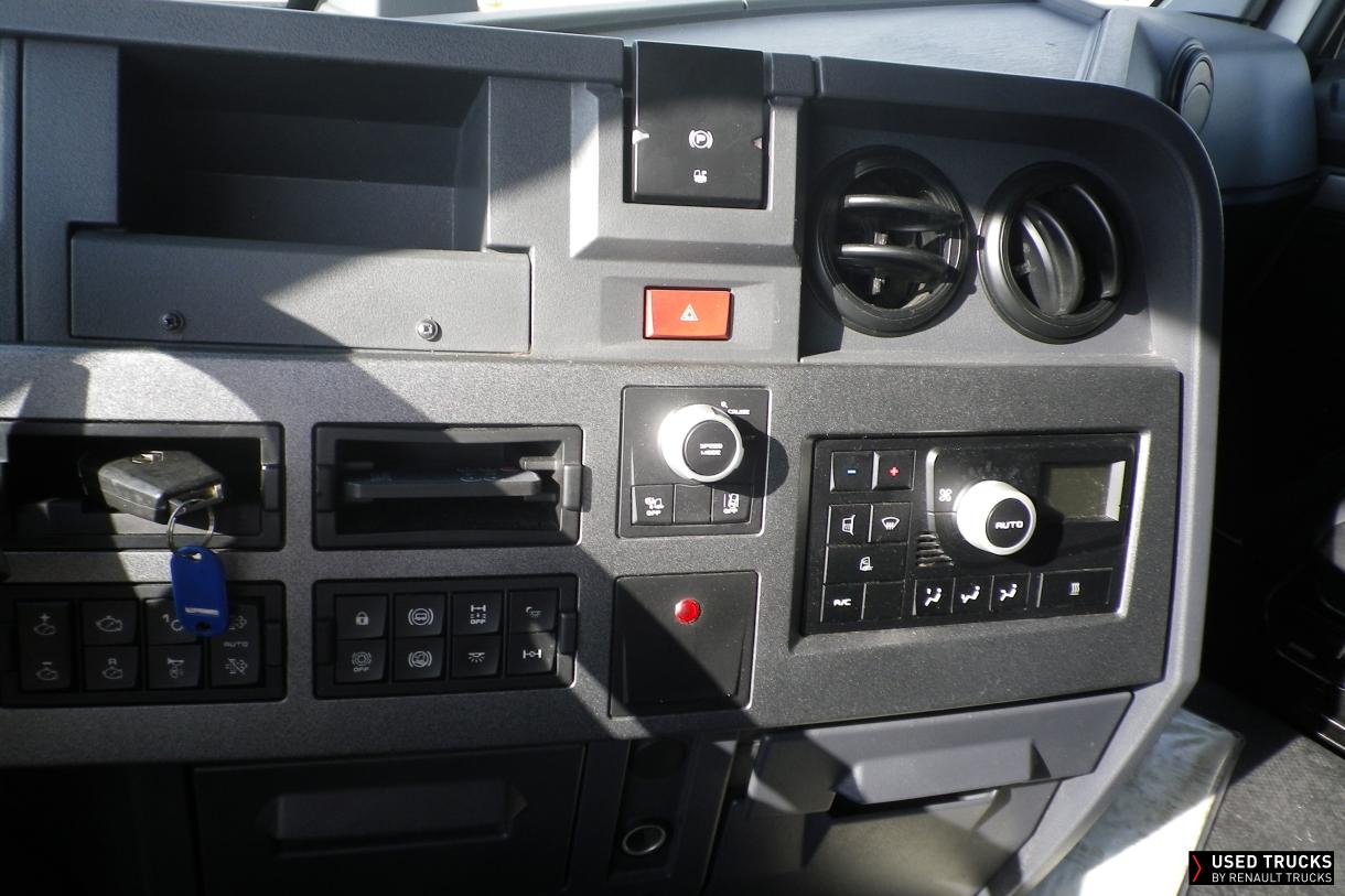Renault Trucks T 440