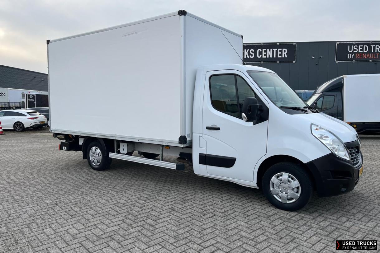 Renault Trucks Master 130