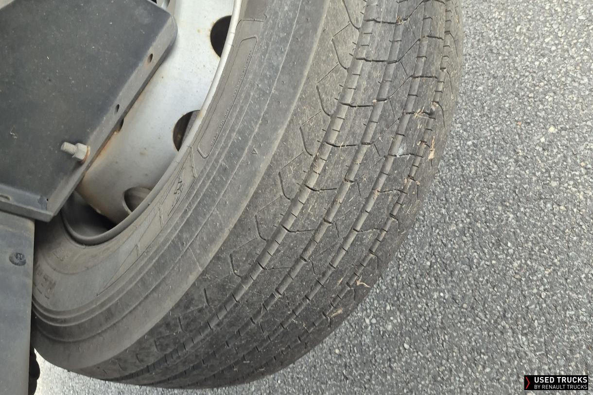 Renault Trucks D 280