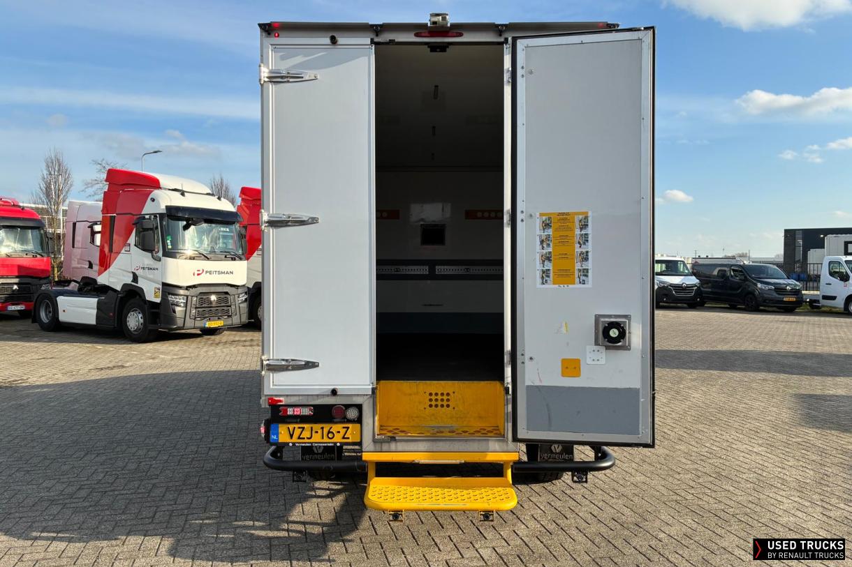 Renault Trucks Master 